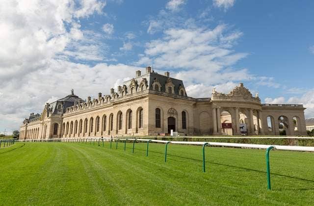 仏モンジュー賞 仏ダービー経験のフォートペインが勝利 Jra Van Ver World