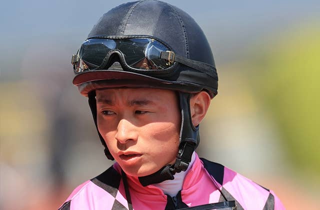 フランス遠征中の岩田望来騎手は18日にヴィッテル競馬場で清水裕夫師の管理馬2頭に騎乗 | JRA-VAN World - 海外競馬情報サイト