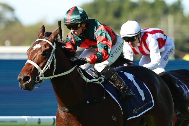 トロンボルトがJ.J.アトキンスを快勝、マクドナルド騎手は豪G1勝利の